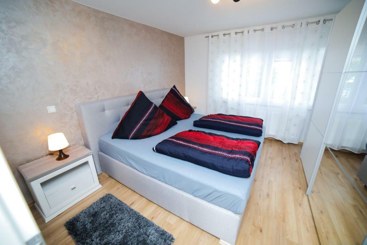 Apartment Claudia Sinsheim Luaran gambar