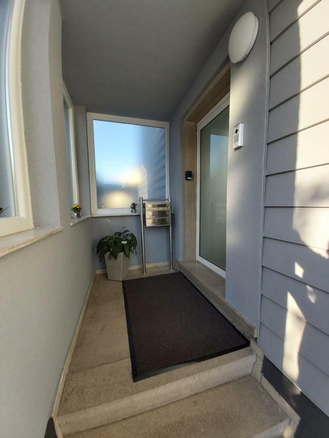 Apartment Claudia Sinsheim Luaran gambar