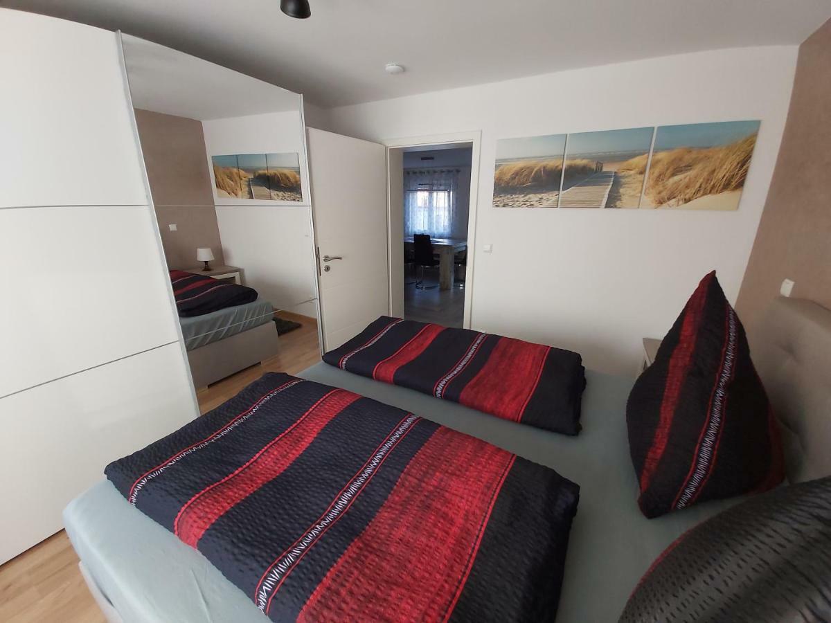 Apartment Claudia Sinsheim Luaran gambar