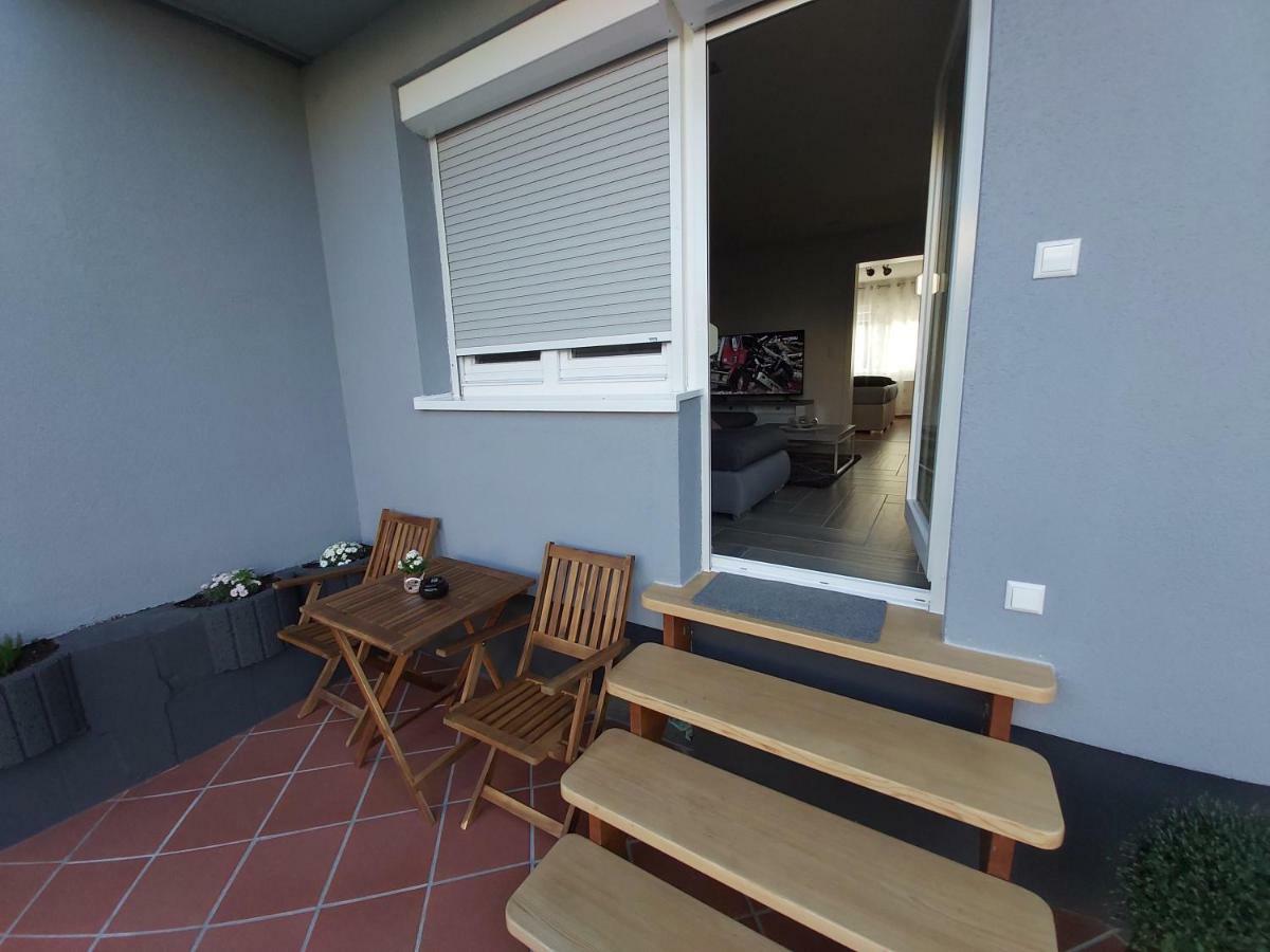 Apartment Claudia Sinsheim Luaran gambar