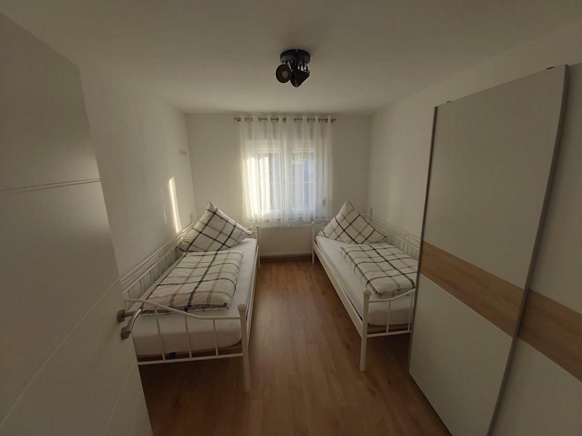 Apartment Claudia Sinsheim Luaran gambar