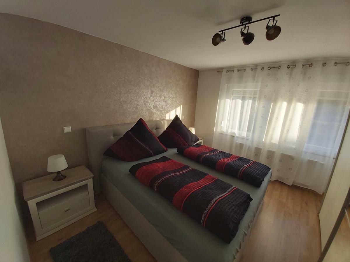 Apartment Claudia Sinsheim Luaran gambar