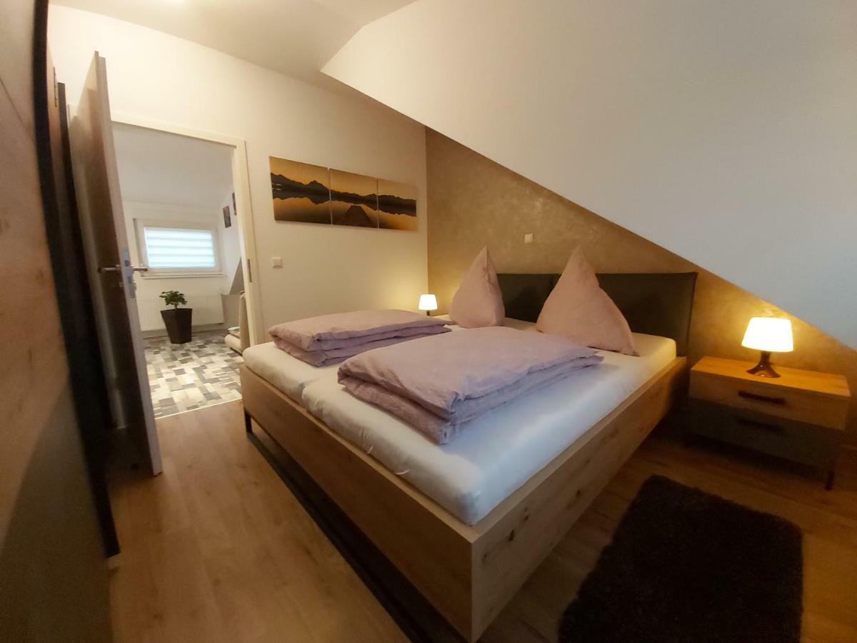 Apartment Claudia Sinsheim Luaran gambar